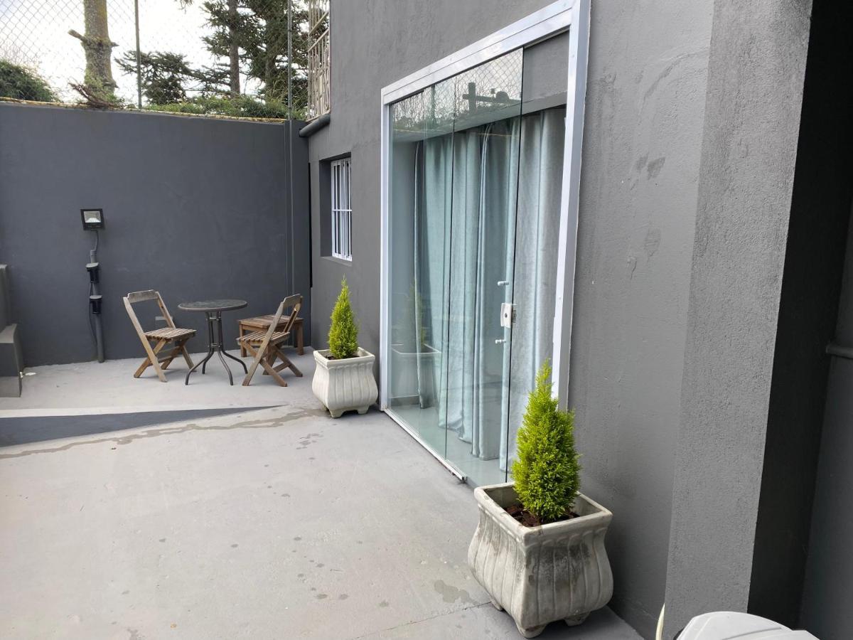 Kitnet Aconchegante Em Bairro Nobre Bem Localizado Apartment Campos do Jordao Bagian luar foto