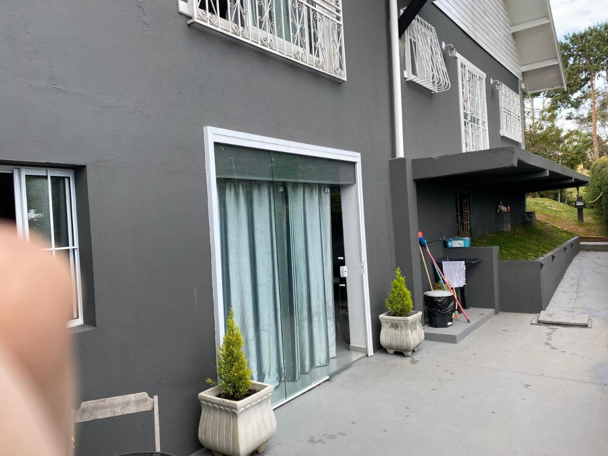 Kitnet Aconchegante Em Bairro Nobre Bem Localizado Apartment Campos do Jordao Bagian luar foto